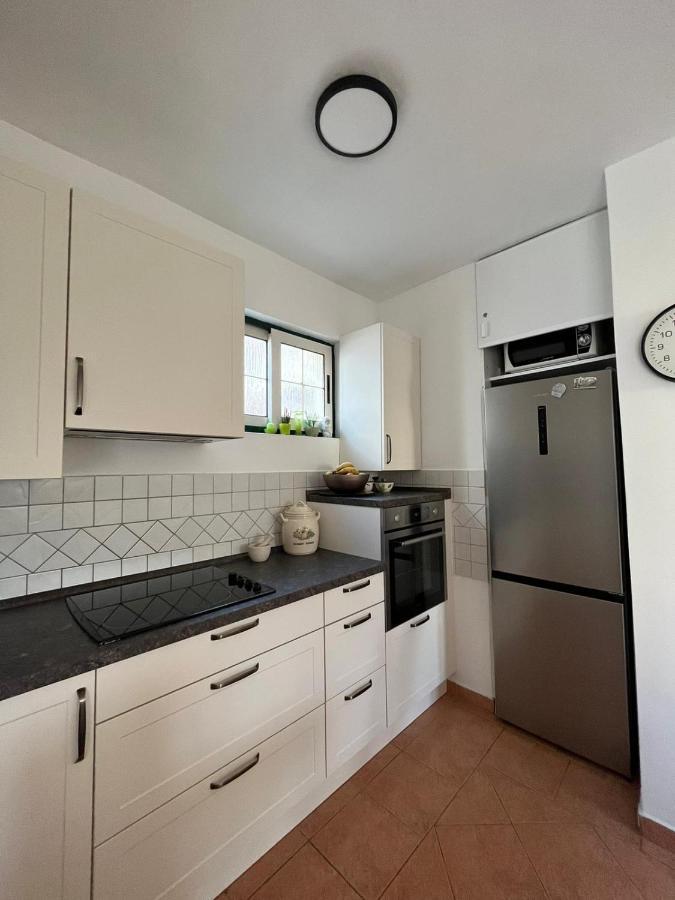 Apartment In زادار المظهر الخارجي الصورة