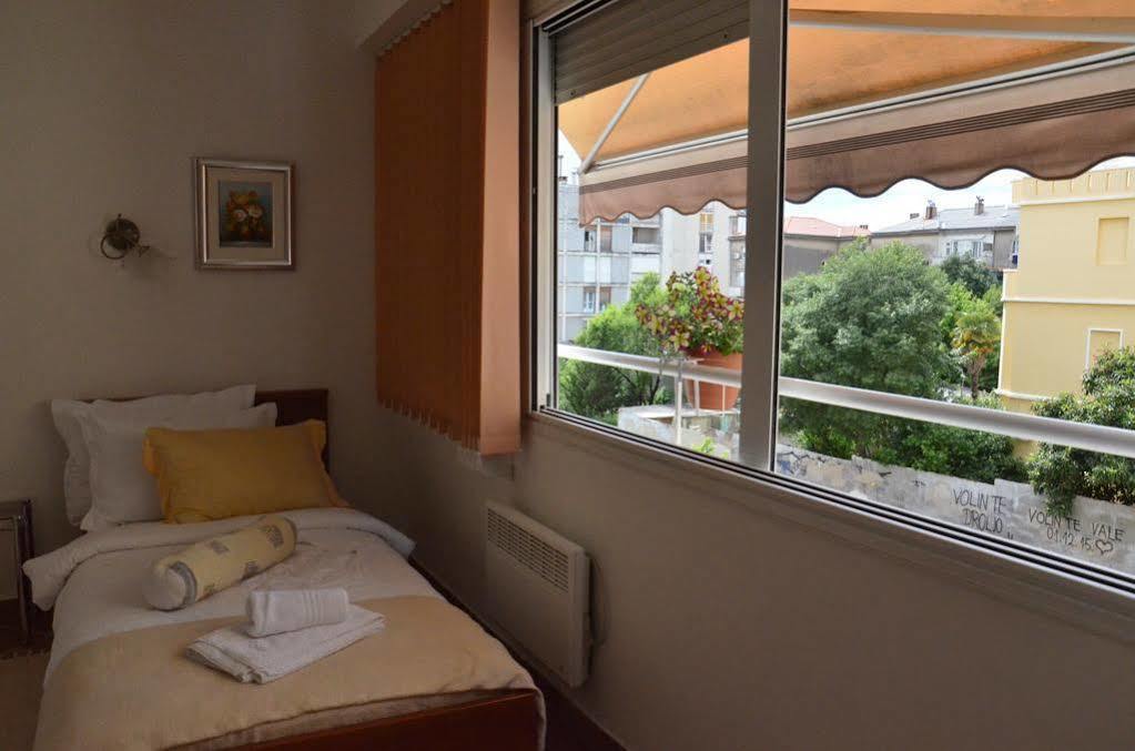 Apartment In زادار المظهر الخارجي الصورة